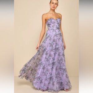 Lulus Lavender Floral Strapless Dress NWT